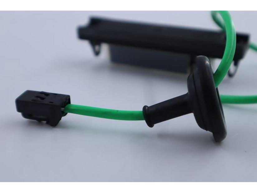 812601M000 81260-1M000: Compatible Kia Forte Trunk Release and Tailgate Switch.