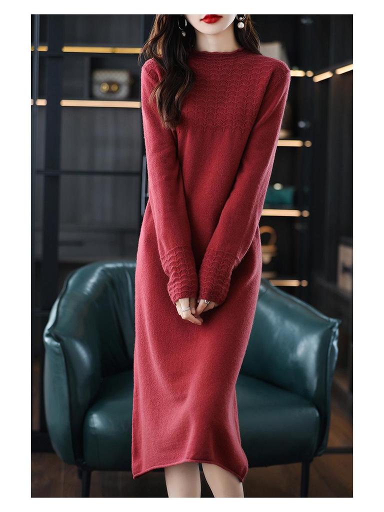 2025 Autumn/Winter Petite Loose Sweater, Semi-High Neck, Casual Knit Top for Middle-Aged Women.