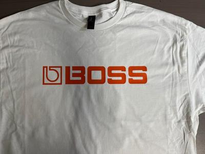 T-shirt instrument pédale de guitare Boss musique logo Orange
