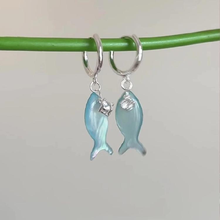 Vibrant Ocean Style Dangle Earrings Lightweight Blue Fish Shaped Ear Rings Fashion Ear Accessory for Casual Outings