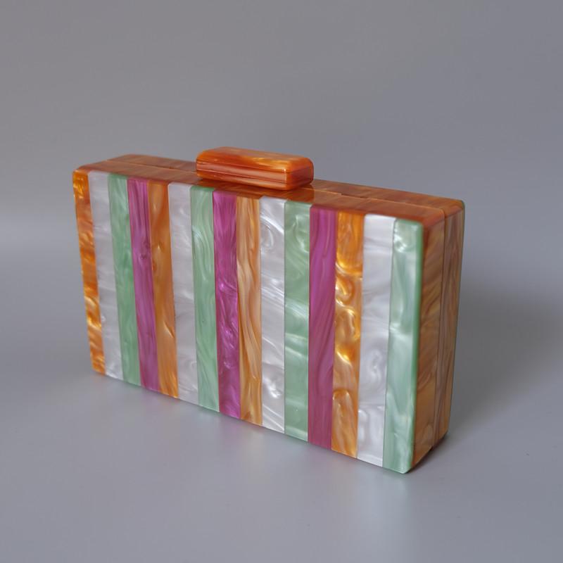 Μόδα Νέο ακρυλικό γυναικείο κουτί συμπλέκτη Πολυτελές πολύχρωμο συνονθύλευμα πάρτι ριγέ τσάντα γυναίκα Χαριτωμένη περιστασιακή βραδινή τσάντα γάμου