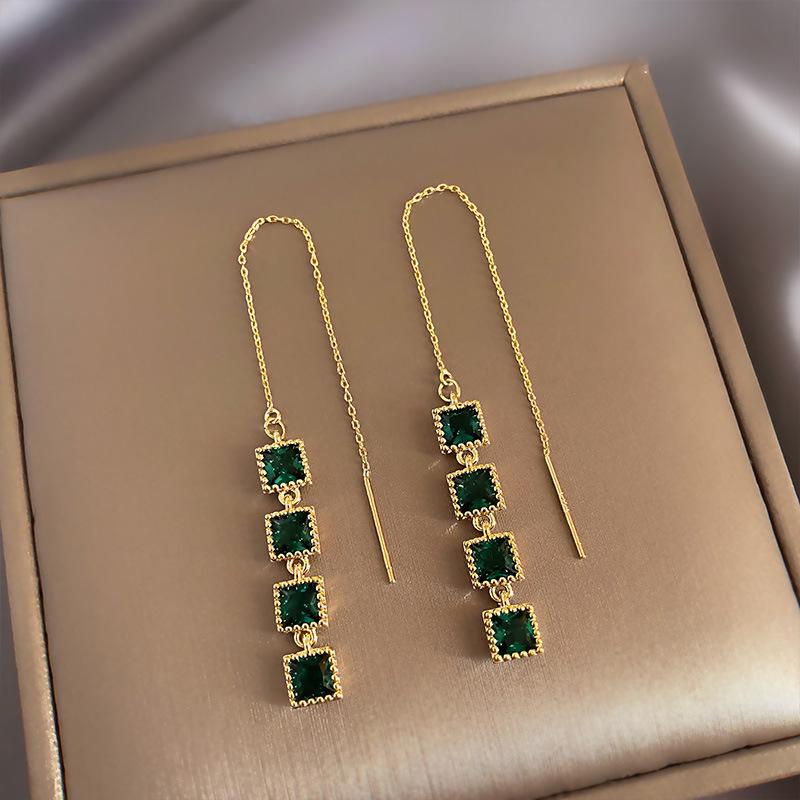 

Emerald Square Korean Tassel Earrings for Women - S925 Silver