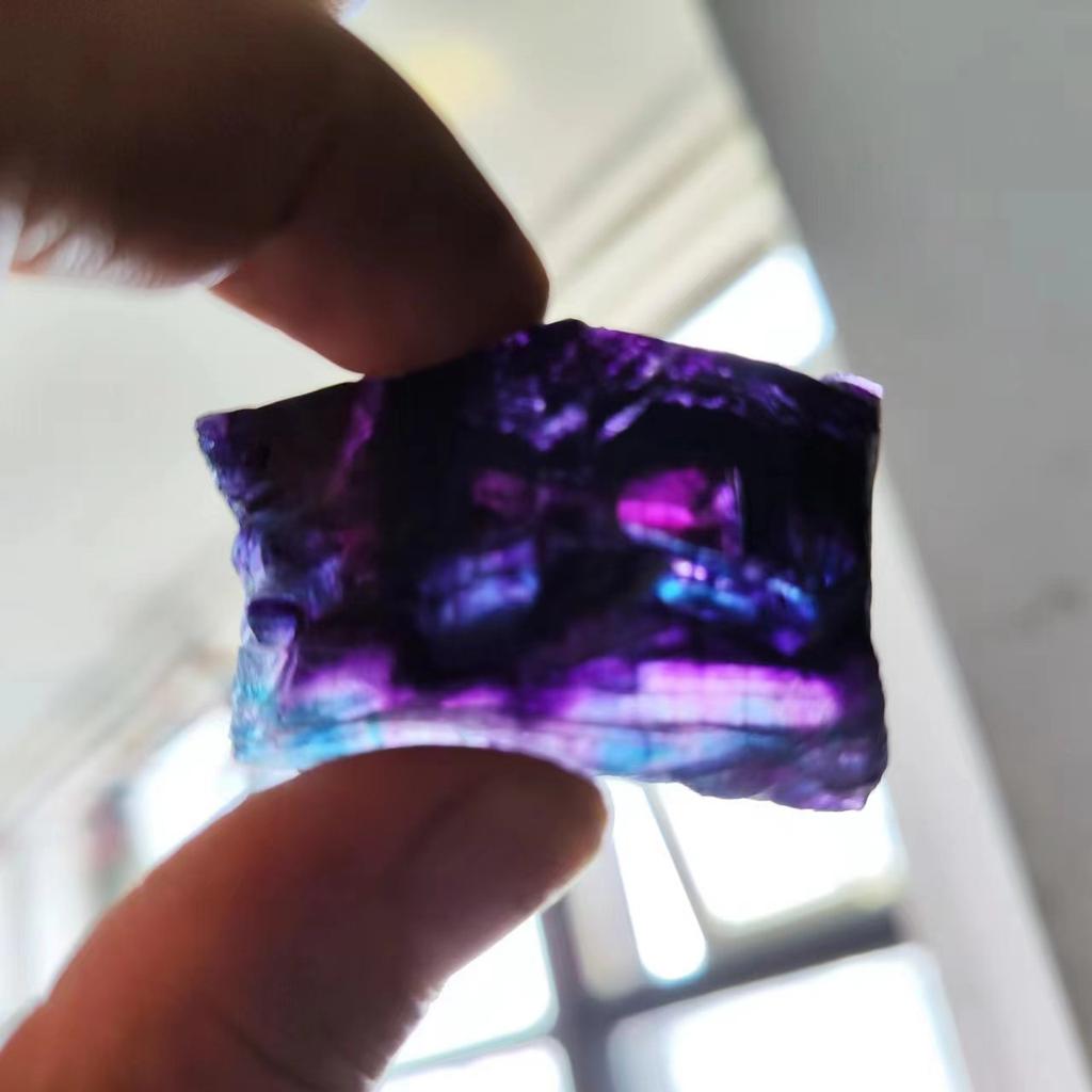 Natürlicher Hausgarten Regenbogen Bunt Roh Fluorit Kristallstein Dekoration Heilkristall Heimdekoration Stein und Kristalle