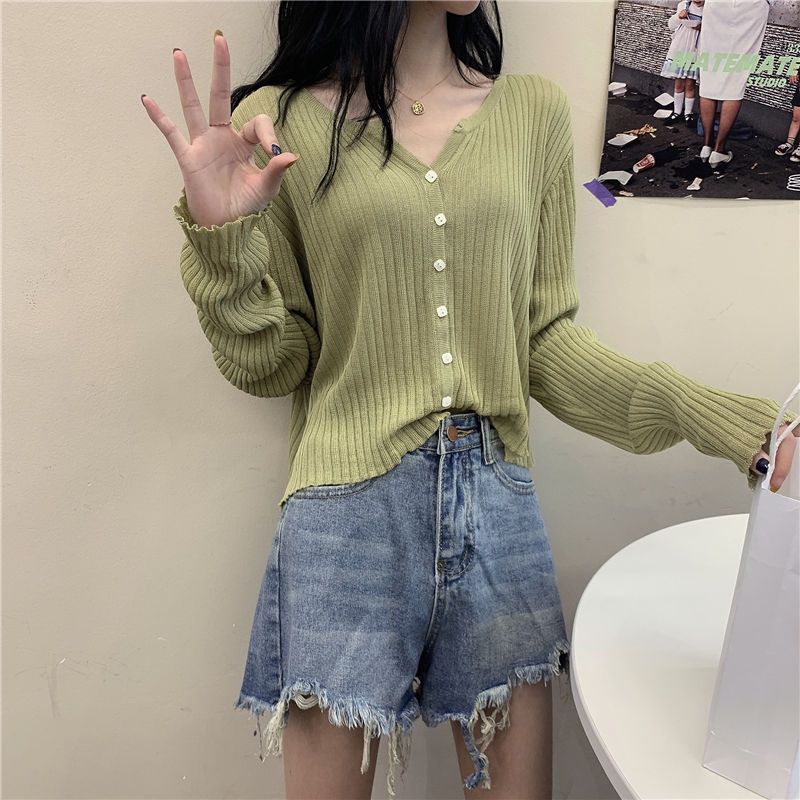 Korean Style Long Sleeve Knitted Cardigan for Women Outerwear College Style Casual Knitted Sweater Thin Coat for Spring and Autumn Seasons