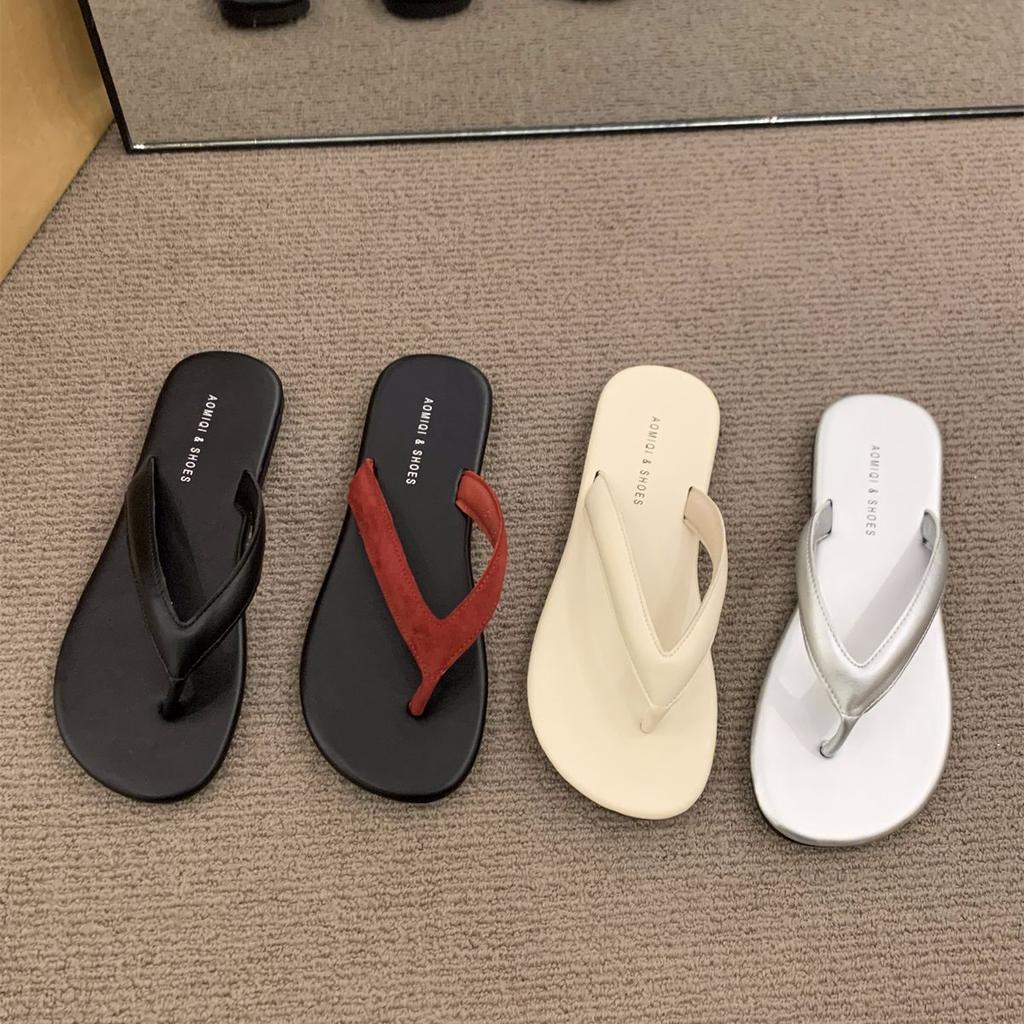 Flat-bottomed flip-flops shoes women's shoes 2025 summer wear beach French small sandals soft-soled toe sandals