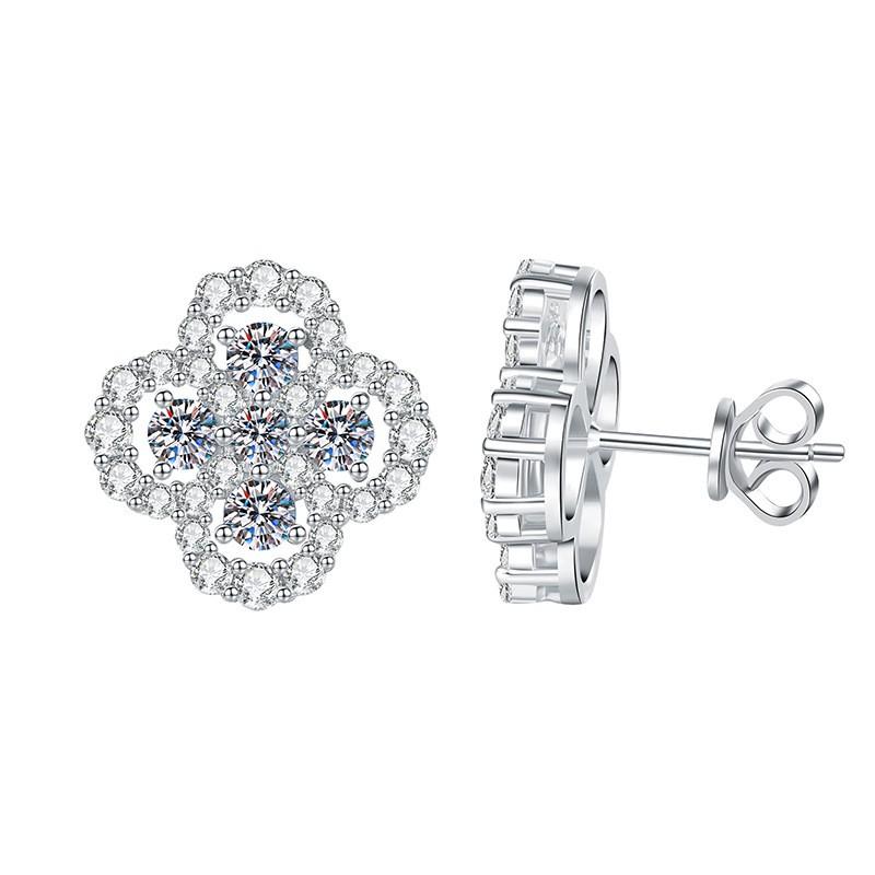 Four Leaf Clover Stud Earrings Women 2.04ct Moissanite Full Pave Sterling Chic Fashion Jewelry 925 Sterling Silver