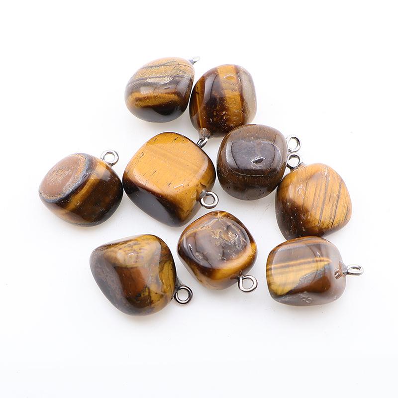 Irregular Natural Agate Crystal Stone Pendants for Keychains and Accessories