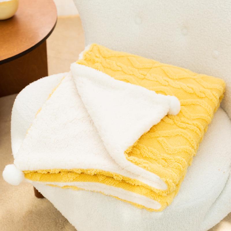 

Зимнее одеяло для домашних животных: Уютный коврик для кошек и щенков - Идеально подходит для кроватей, спальных подстилок или использования на полу S: 36x50cm (up to 10 lbs)