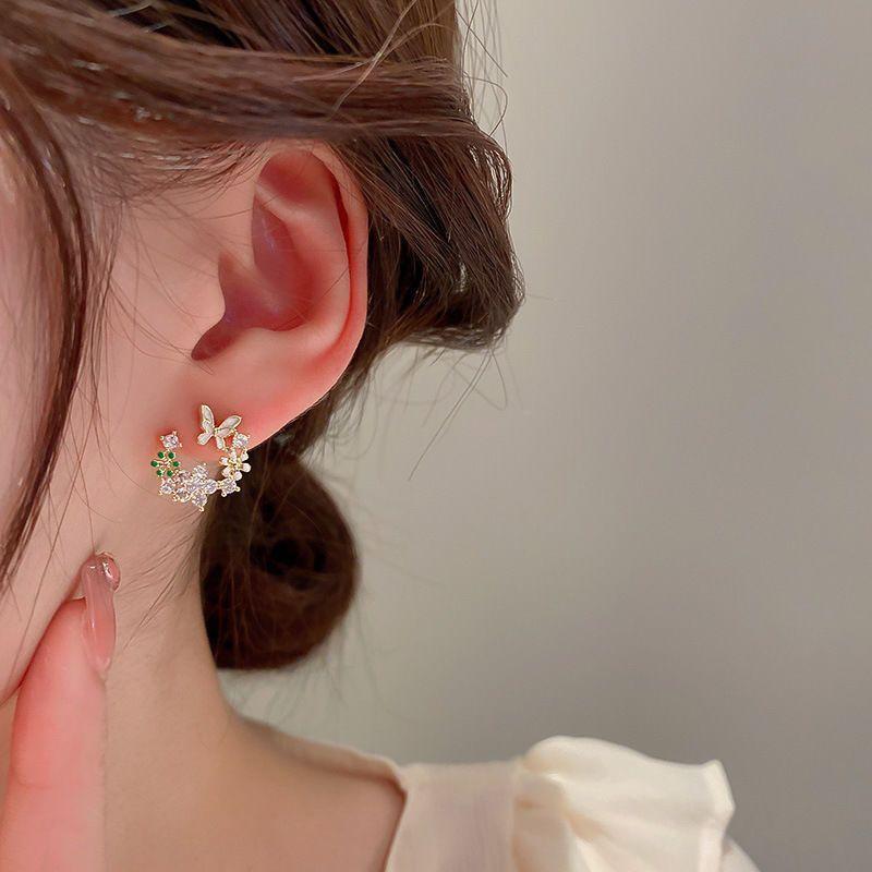 Fashion Exquisite Flower Butterfly Small Fresh Daily Literary Jewelry Birthday Party Lady Temperament Earrings