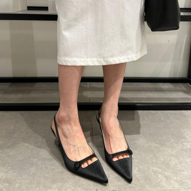 Elegant Hollow Pointed Toe Designer Shoes Women Comfortable Silk Fine Heel Women Sandals Fashion Back Strap Office Shoes Ladies