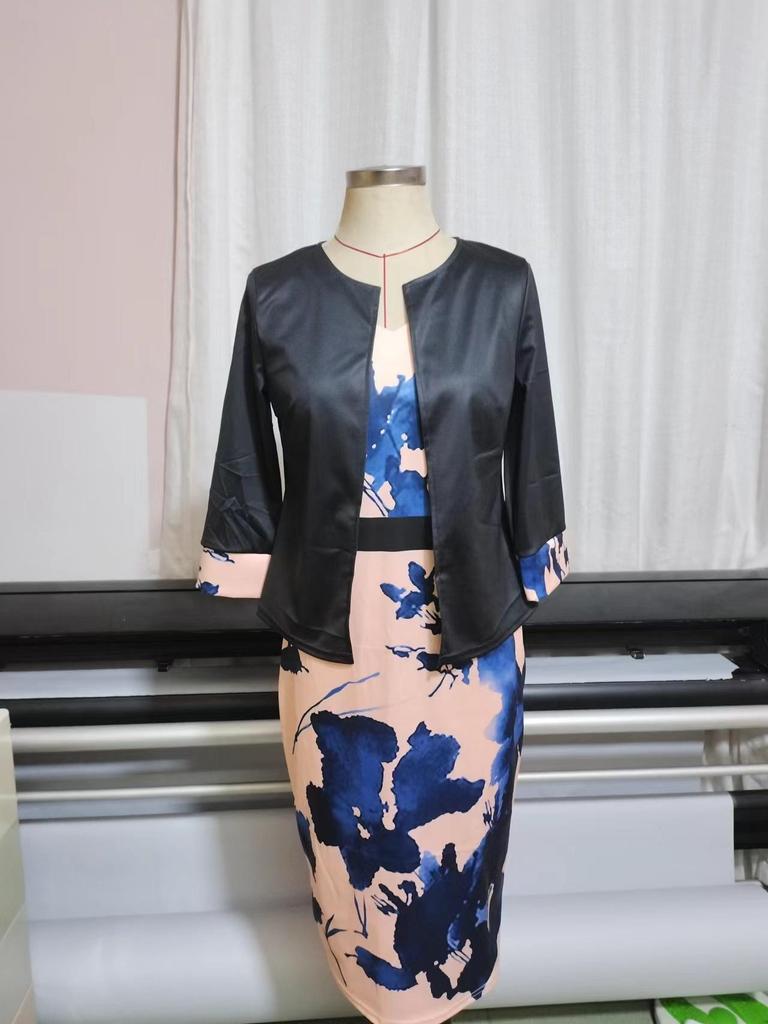 Completo due pezzi taglie forti da donna: Top a Maniche Corte e Gonna Avvolgente sui Fianchi
