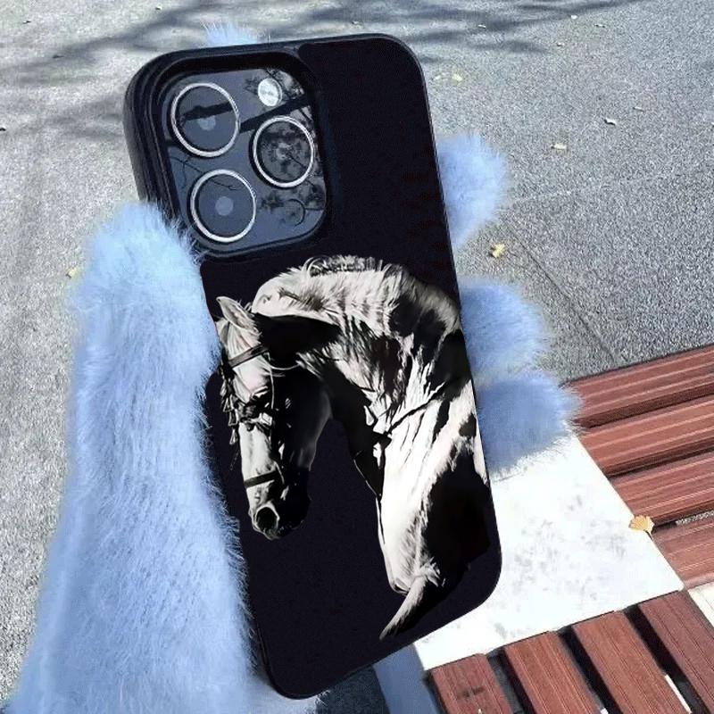 Artistic Black And White Horse Design Phone Case For iPhone 11 12 13 14 15 16 17 Pro Max 16E 17 Air X XR XS Max 7 8 Plus Cover