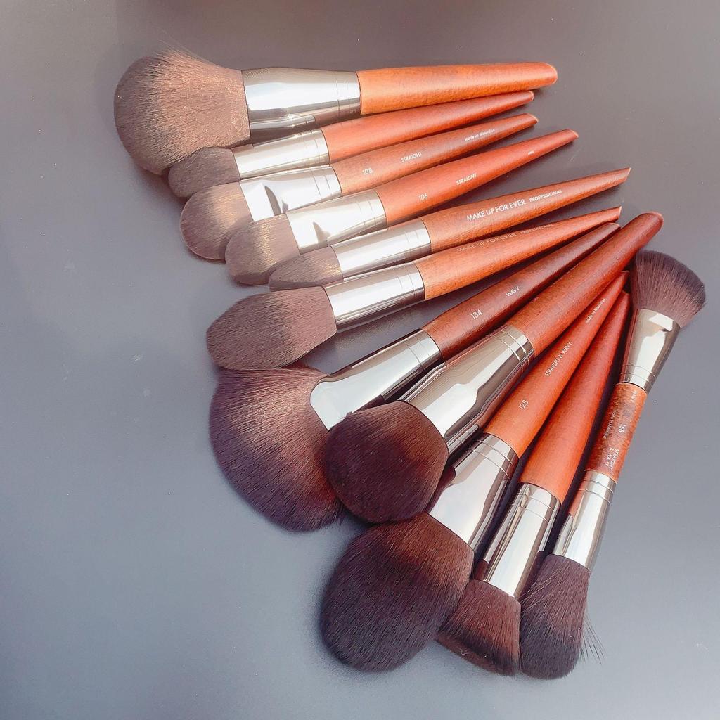 M Series Makeup Brush Set: Powder, Blush, Eyeshadow, Nose, Eyebrow, Blending, Contouring Brush.