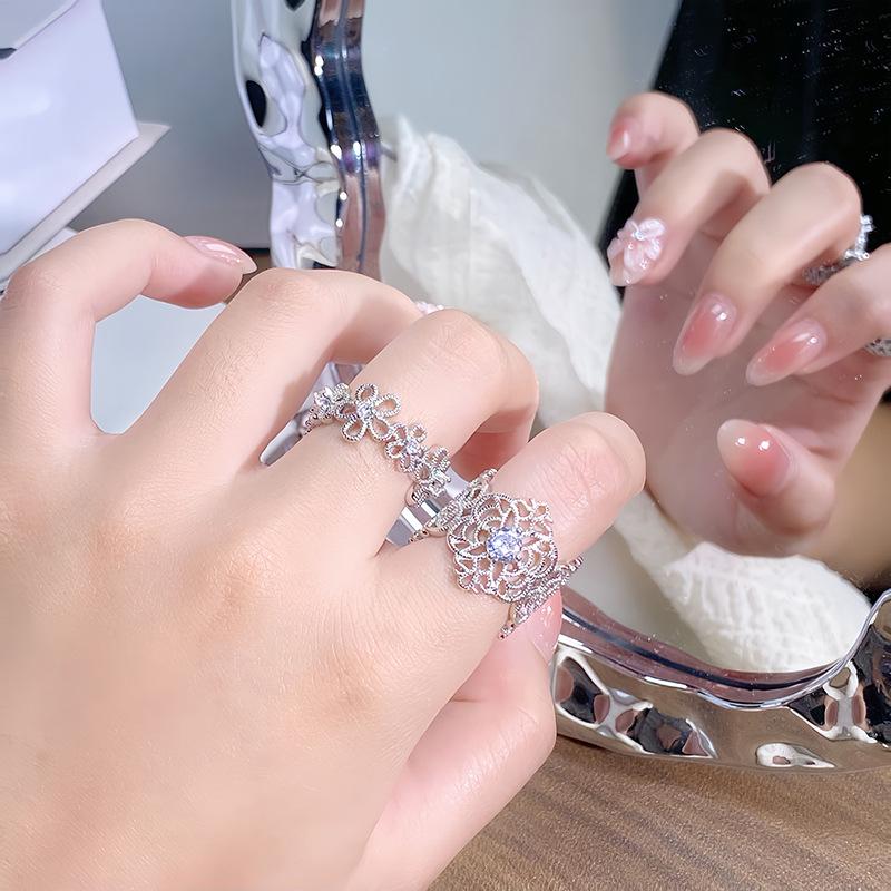 Heavy Industry Lace Pattern Small Flower Inlaid Zir*****Pen Ring Stacked With Niche Design Light Luxury High-End Personalized Ring