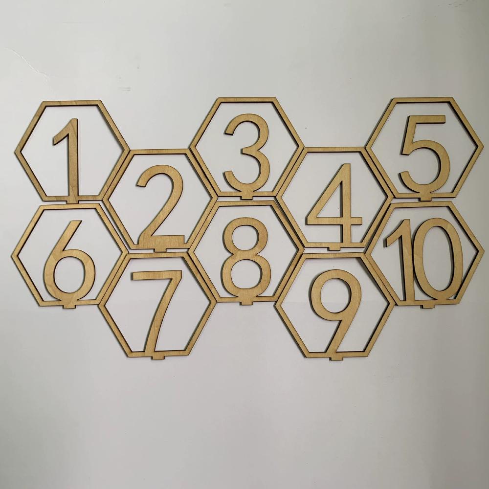 Wooden Table Numbers 1-10/1-20 Wedding Table Numbers Card with Holder Base Hollow Out Wood Table Numbers for Wedding Party Event Catering Decoration