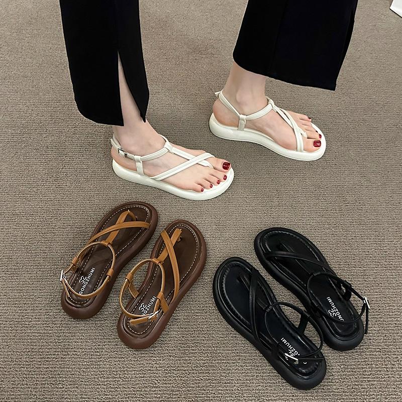 Fashion High-end Sandals Women's Summer New Fashion Versatile Platform Strap Beach Shoes