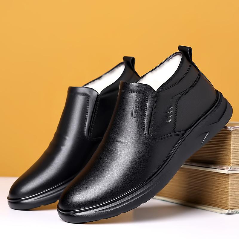 

Зимние бархатные утепленные мужские хлопковые кожаные ботинки на толстой подошве, нескользящие, мужские повседневные высокие теплые хлопковые ботинки 44 чёрный