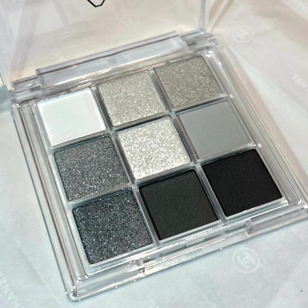 Multi-color Selection For Women Nine-Color Waterproof Matte & Glitter Eyeshadow Palette - Long-lasting, Sweat-proof, and Brightening