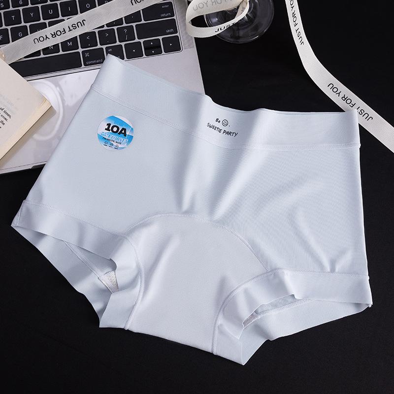 

Plus Size Women s Summer Ice Silk Non Scar Hip 10A Extended Crotch Antibacterial Naked Waist Flat Angle Briefs XXL