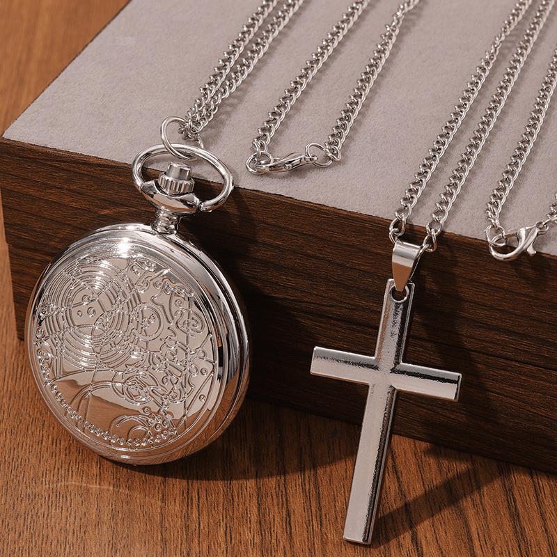 

2 шт./комплект, женские карманные часы, модные женские серебристые карманные часы, винтажное резное ожерелье, кварцевые карманные часы и 1 шт. серебристое ожерелье с крестом