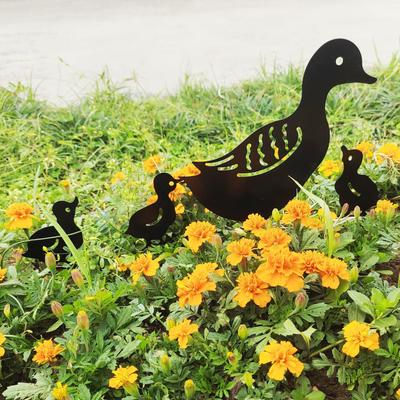 Înverzire şi amenajare – Decorațiuni pentru livadă