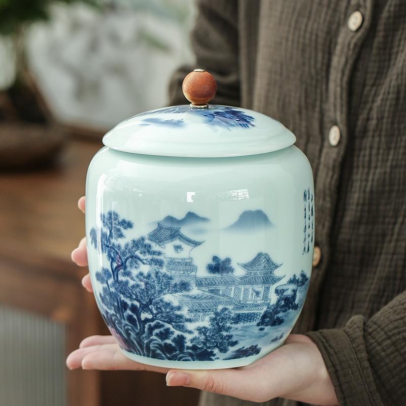 Chinese style retro ceramic blue and white tea jar, home decoration flower tea sealed storage without cross flavor