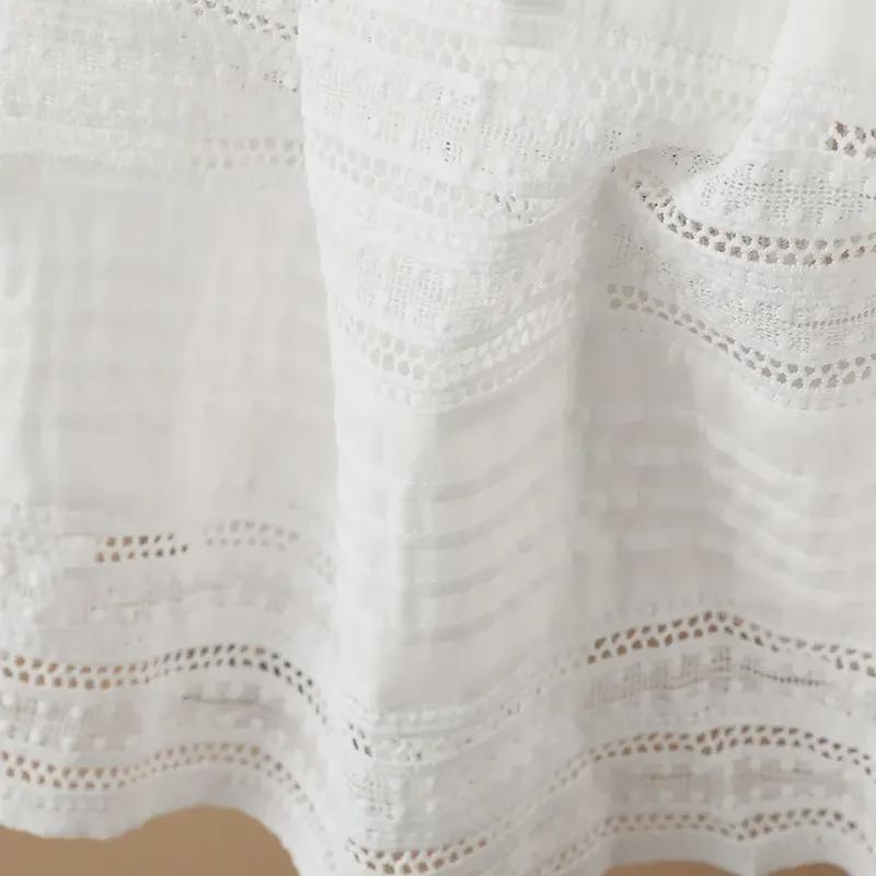 Autumn 2025 Women's High-Waist A-Line Skirt, French Style with Lace Trim