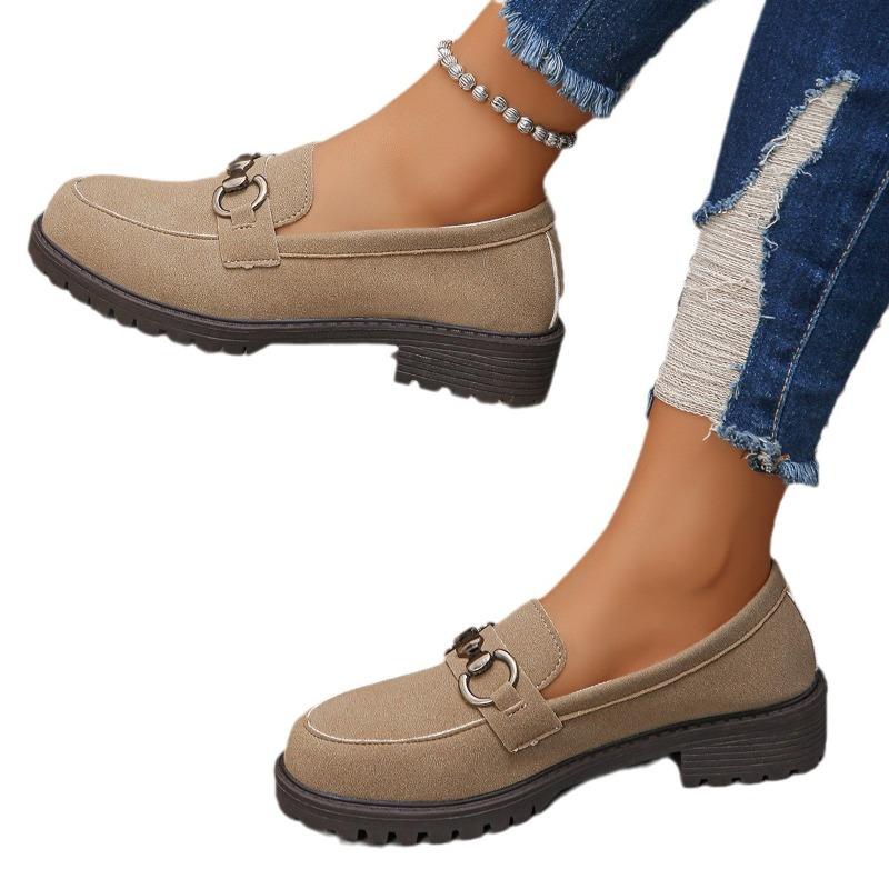 Women's Wide Width Chain Detail Loafers - Platform Slip-On Flats for Spring, British Style Low-Top Shoes