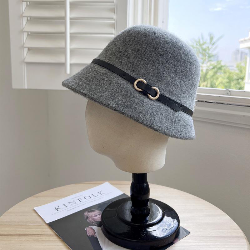

Шерстяная шляпа-клош для женщин на осень и зиму в корейском стиле, универсальная и подчеркивающая лицо, маленькая шерстяная шляпа-цилиндр, защищающая от холода и тепла, шляпа рыбака