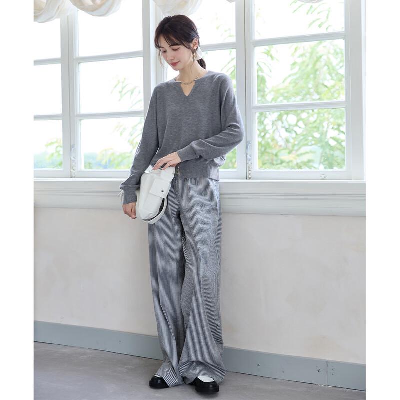 Mokana Women's MKNJD2742 Versatile Long Sleeve Knit Top