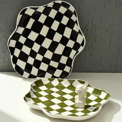 Piatto in Ceramica Scacchiera Nordica Griglia Irregolare Bianca e Nera Vassoio Portaoggetti Decorazione per la Casa Articoli per la Cucina Stoviglie Retrò