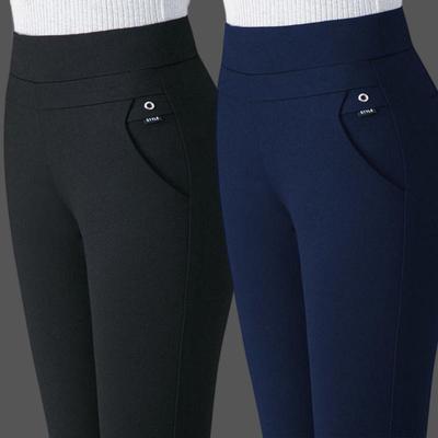 Gepolsterte Winterhose, lässige große Damenhose, Stretchhose für Damen im mittleren Alter