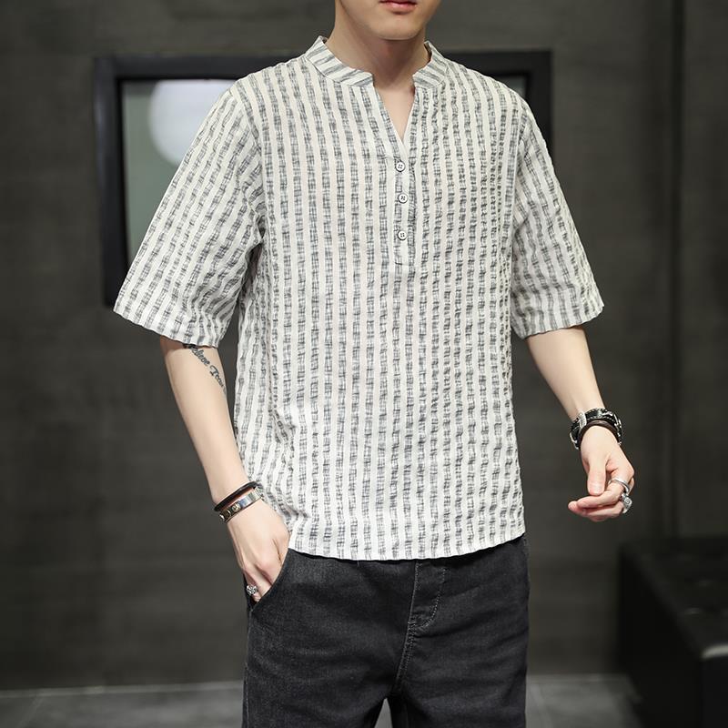 

2024 Летняя Свободная Оверсайз Повседневная и Ленивая Ретро Китайский Стиль V-образный вырез Полосатая Тонкая Футболка с Коротким Рукавом из Хлопка и Льна для Мужчин L белый