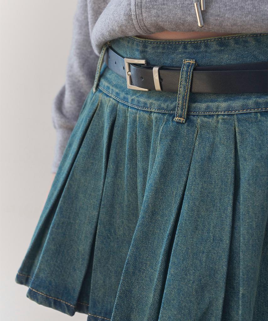 Cool Kitten Pleated Denim Mini Skirt (Blue)