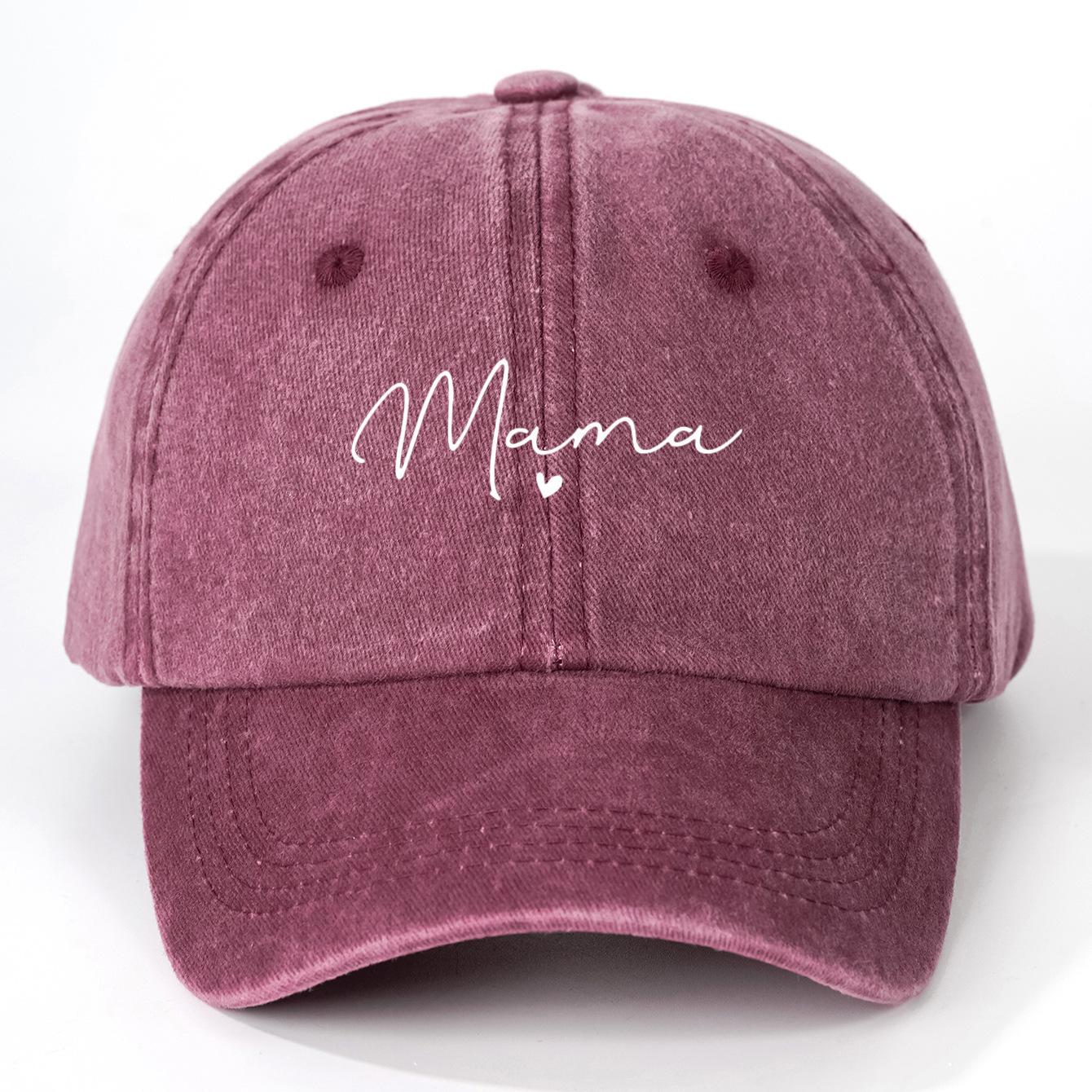 

Heart-shaped letters mama are fashionable and versatile baseball caps that are suitable for daily outdoor casual