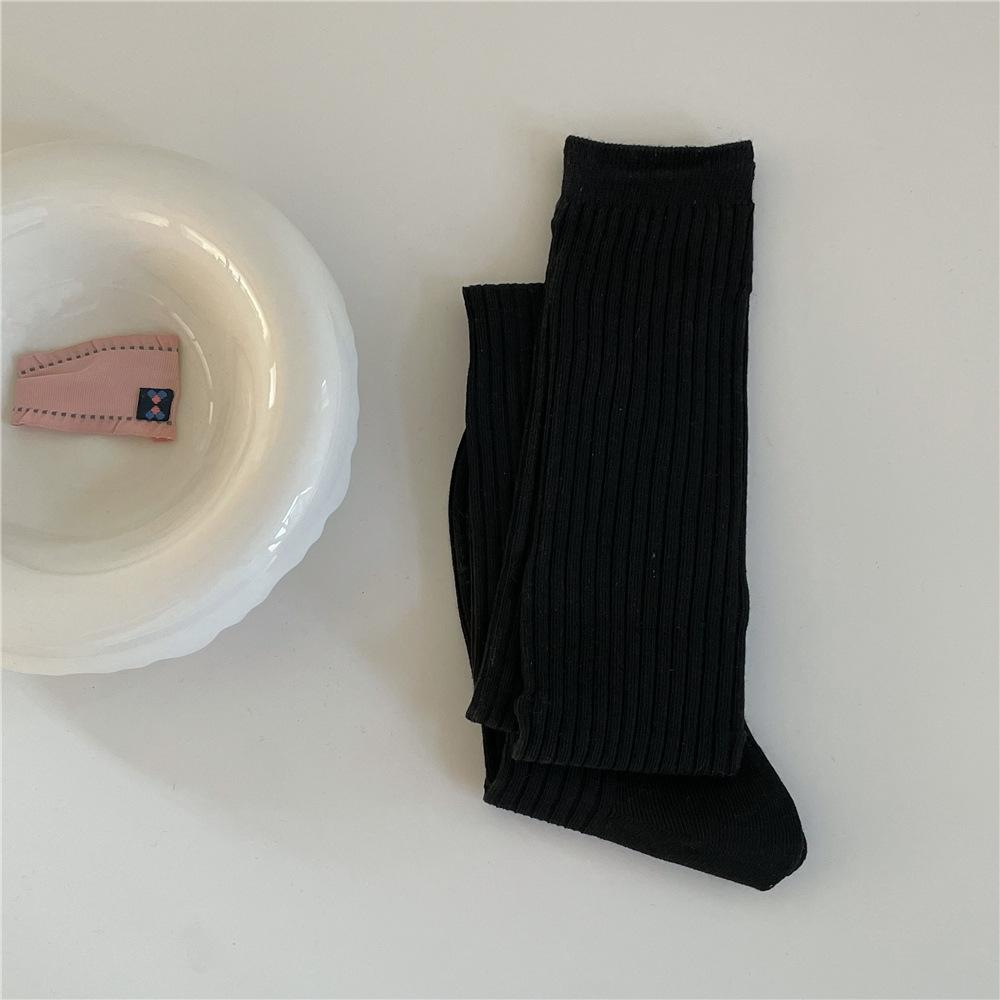 

Ioulor Solid Color Thin Versatile Knee Socks Spring New Ins Wind Socks Women S Casual Breathable Tide Socks Stockings One size fits all чорний