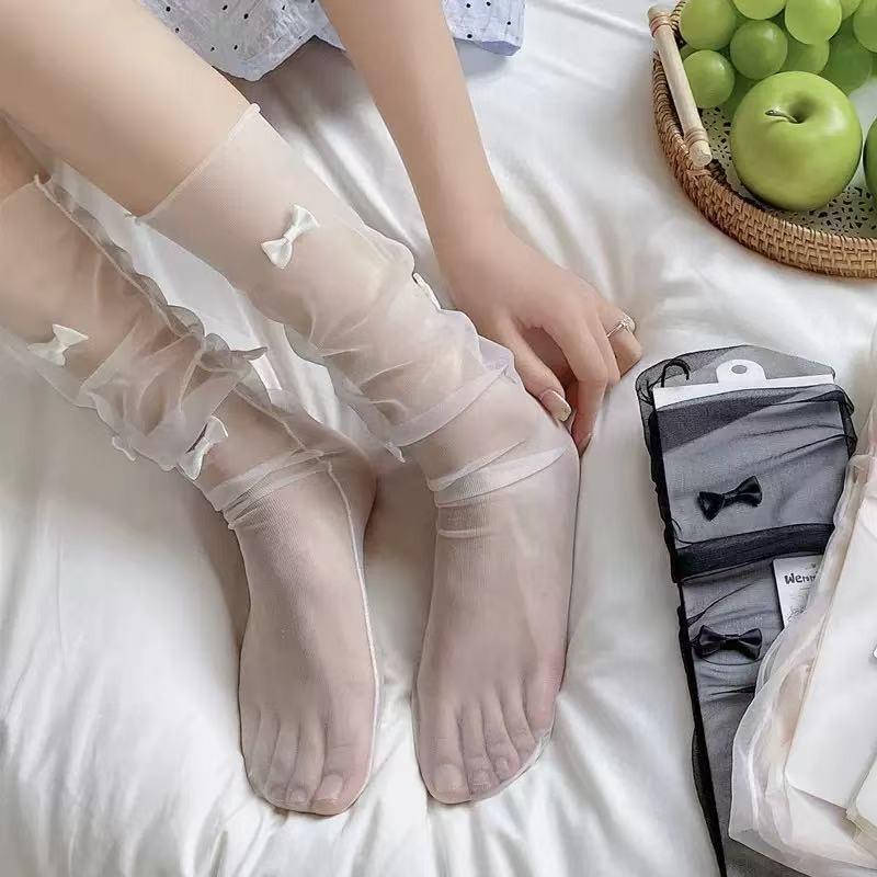 Women's Summer Ultra Thin Hollow Transparent Bow Net Yarn In The Tube Pile Socks