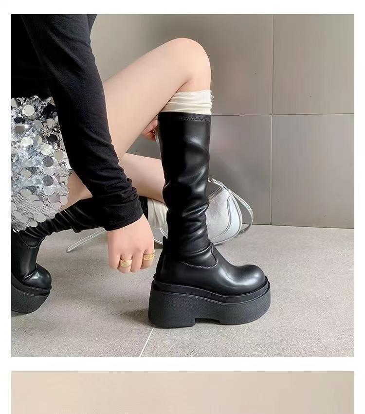 2025 Women's Thick-Soled Tassel Boots - Slimming Long Knight Style for Spicy Look