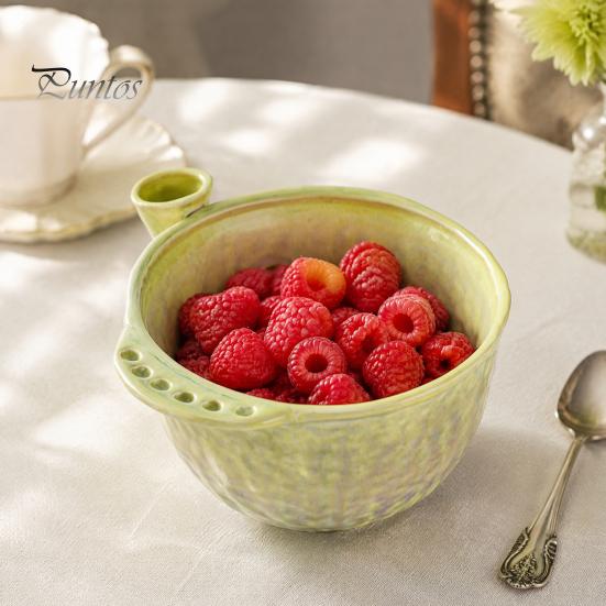 Vegetable Cleaning Basin Ceramic Berry Washing Bowl with Drainage Hole, 360 Degree Self Strawberry Tool Rinsing Fruit Rinse Bowl, Fresh Strainer