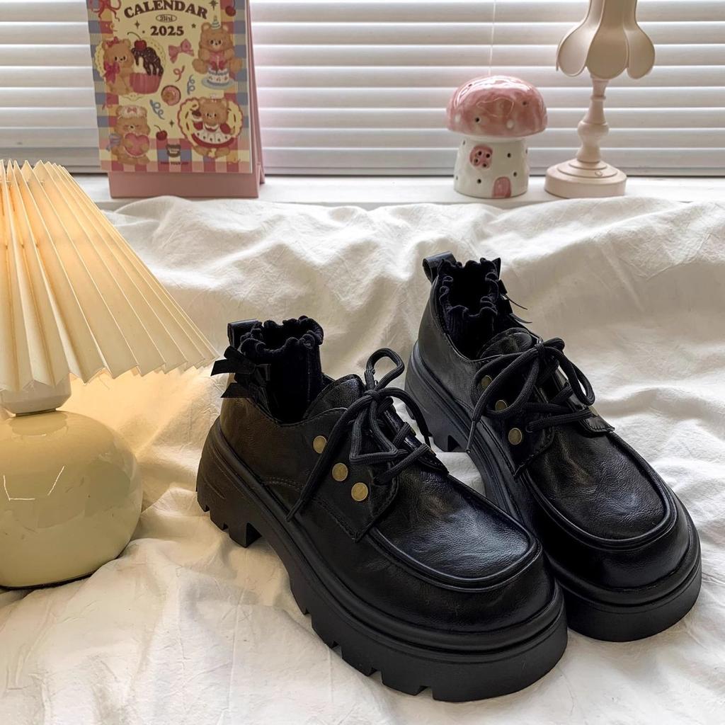 2025Scarpe da Donna Stile Britannico Scarpe in Pelle Piccole Punta Rotonda Suola Spessa Scarpe Mary Jane Scarpe Singole Casual da Donna Mocassini Stringati