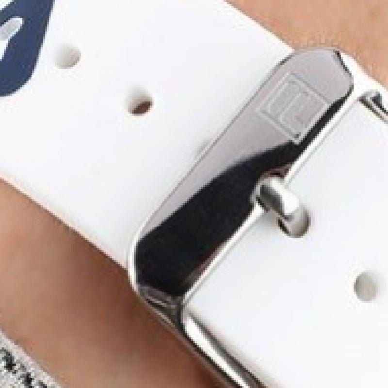 Fila Špičkové unisexové silikonové náramkové hodinky 38 161 101