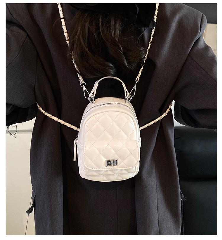 Rhombus embroidery thread niche design women's backpack 2025 new popular versatile chain small backpack bucket small schoolbag