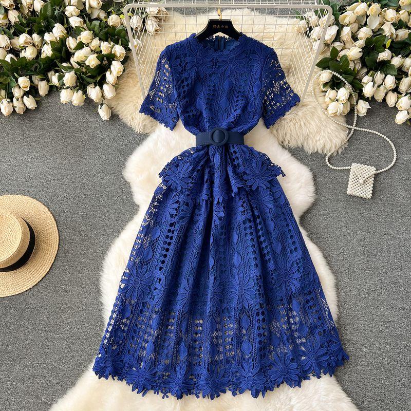 Retro Lace Ruffles Silm Dress Embroider