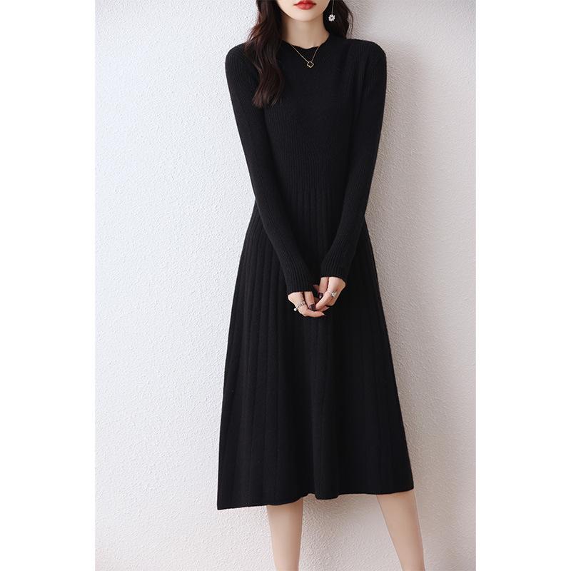 Women's Wool Round Neck Long Sweater Dress - Autumn/Winter Slim Knit Versatile Outerwear