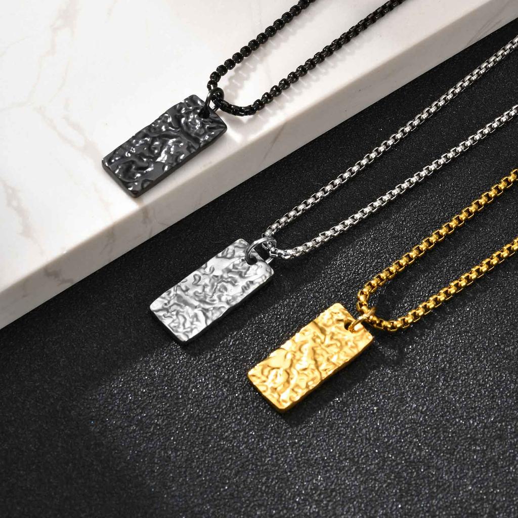 Fashion Pleated Geometric Rectangle Pendant Necklace, Gold Plated Stainless Steel Necklace for Men, Minimalist Punk Jewelry Gift