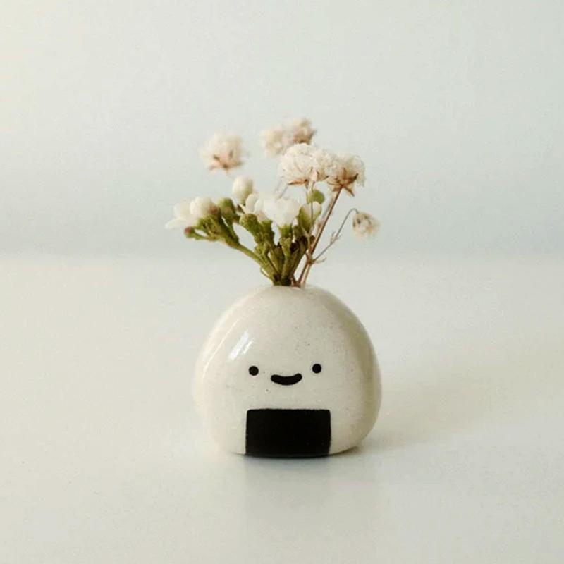 1/3/5Pcs Mini Bud Vase Handmade Ceramic Rice Ball Vases Dry Flower Vase Japanese Onigiri Miniature Vases Adorable Japanese Craft