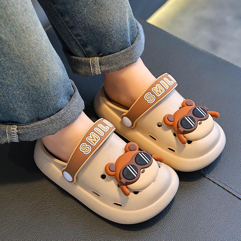 Summer Children's Sandals Boys Non-Slip Cushioned Toe Breathable Outdoor Kids Beach Clogs
