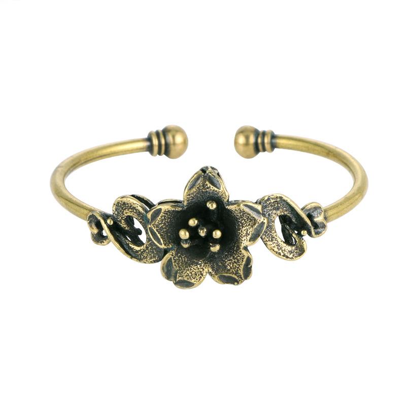 Vintage Handmade Flower Bracelet, Antique Brass Open Cuff Bangle for Women, Classic Simple Jewelry