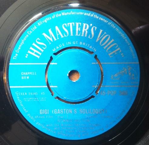 

7inch Record RONNIE HILTON Gigi Gastons Soliloquy 45POP560 His Masters Vo 1959 UK Pop Used