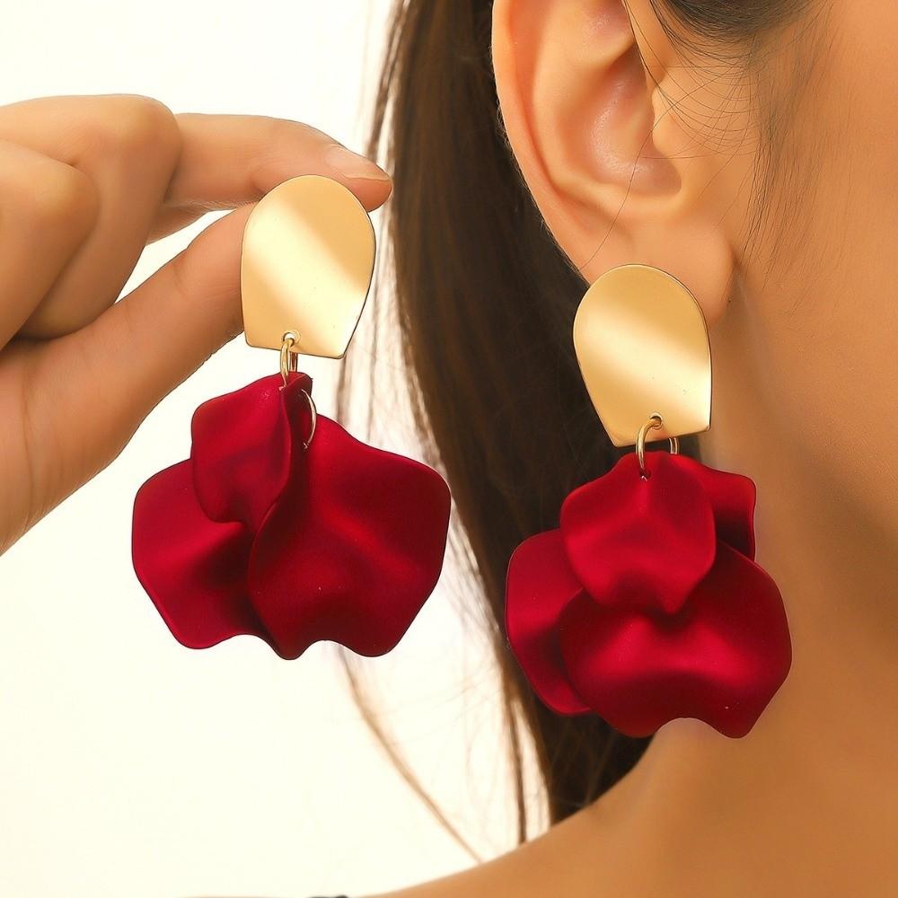 Elegante Fijne Bloem Oorbellen met Hanger Kwastje Design Overdreven Bloemblaadje Stud Oorbellen Temperament Roos Oorhangers Dagelijkse Slijtage